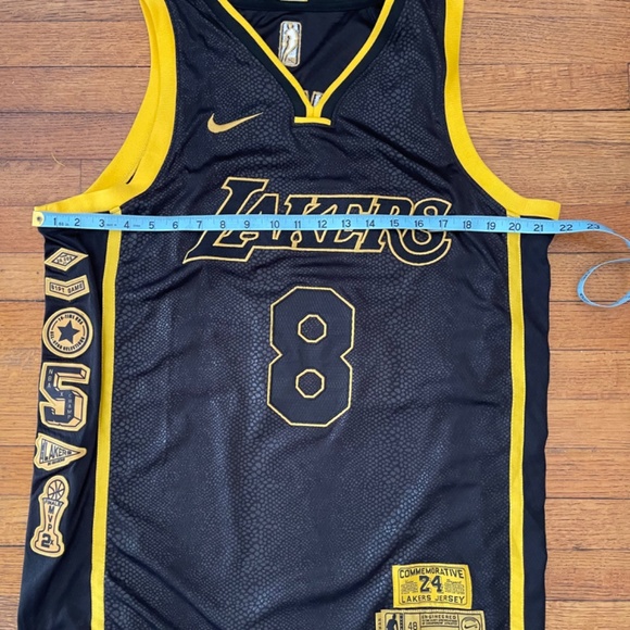 Nike Kobe Bryant Commemorative SnakeSkin Jersey Golden Edition Collectable Sz 48 - Picture 9 of 10